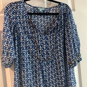 Cute horseshoe blouse